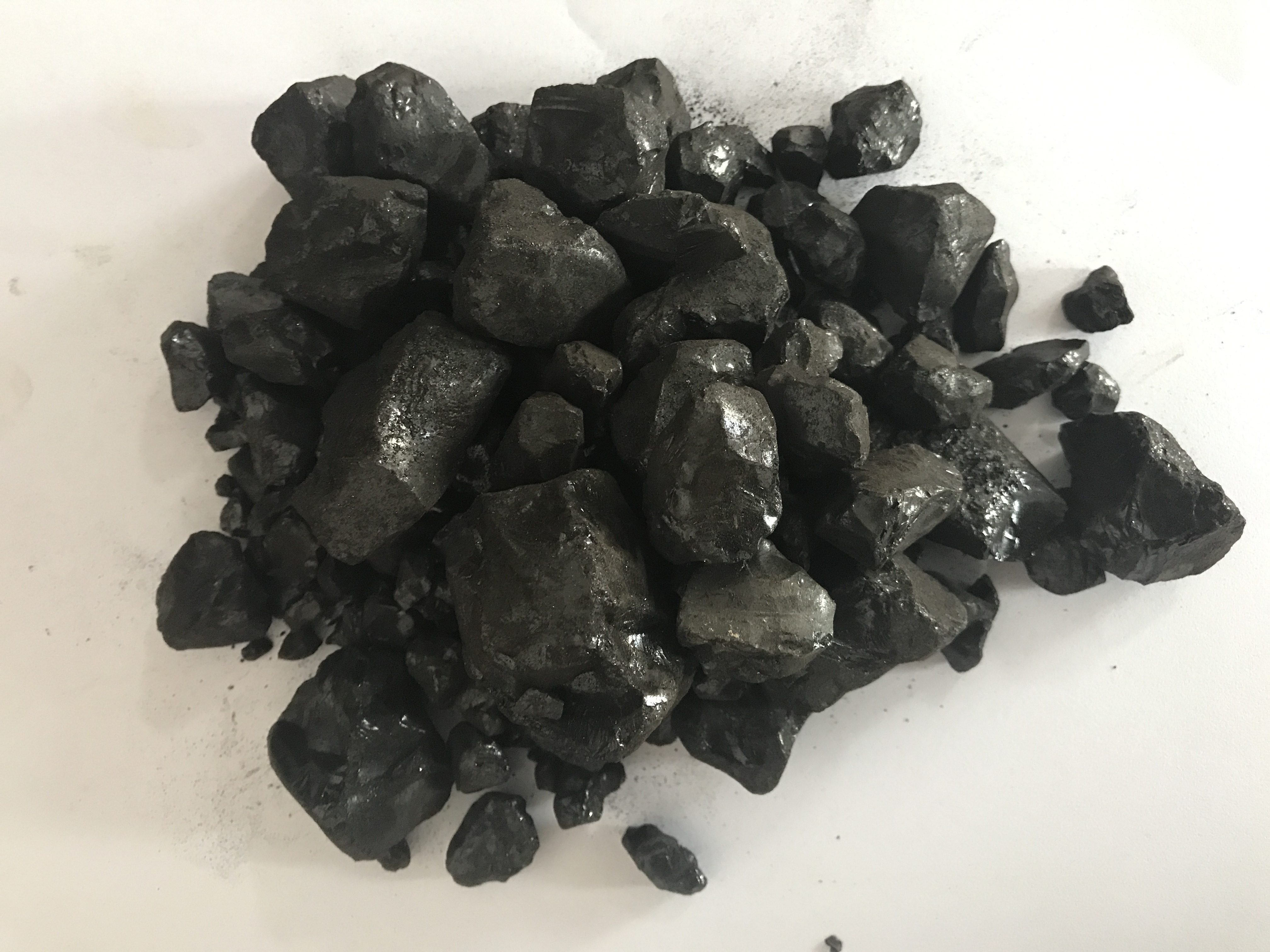 泽浩供应煤沥青(高温 中温 低温)